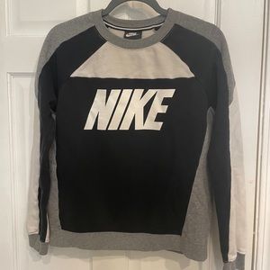 Nike Sweater